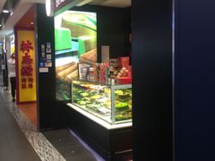 -爱雍·乌节