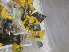 -Apple Store苹果手机电脑售后维修中心(浦东店)