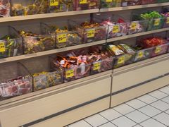 -沃尔玛(建设路店)