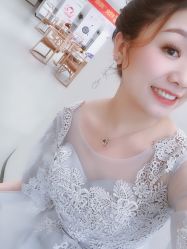 -双双化妆造型工作室