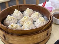 蟹粉鲜肉小笼8只-莱莱小笼·乔艾