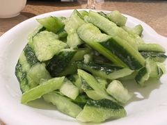 蒜泥黄瓜-渝信川菜(西单店)
