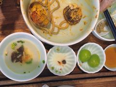 -蟹上黄·蟹黄面·江南糖水(人民广场店)