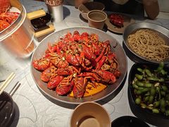 -巴厘龙虾·榜首油焖大虾(音乐学院·沿江酒馆店)