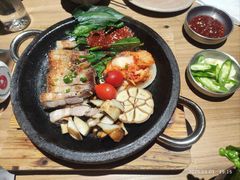 -KimPro 辛普乐概念韩餐