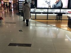 -港澳广场购物中心