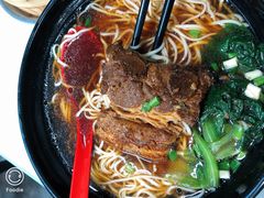 阿婆焖肉面-食惠里小笼包面馆(越秀店)