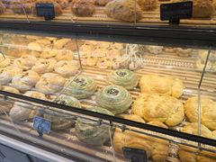 -面包新语(龙湖·西宸天街店)