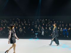 -交通银行前滩31演艺中心