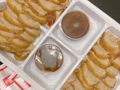 精品烤鸭-皇城根·烤鸭·鱼头·家常菜(欧亚大观乐活城店)