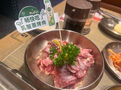 乳酸菌排骨肉-西塔老太太泥炉烤肉(双井店)
