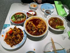 -川人百味(金安中央大街店)