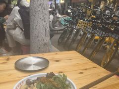 -文山荷鲜居(翠湖店)