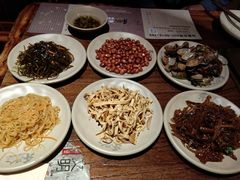 -东巴人鱼豆花火锅(幸福街店)