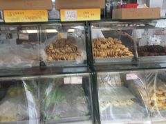 面包甜点陈列柜-爱德顺糕点食屋(利民道店)