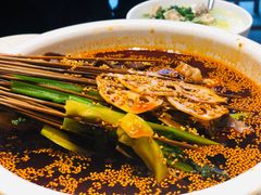 红油味钵钵鸡-嘉州叶婆婆钵钵鸡(建设路店)