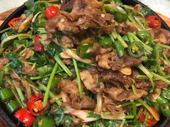 -老六饭店(翠通路店)