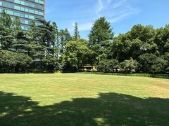 -静安公园(静安寺街道)