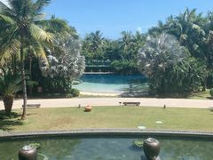 -三亚湾海居铂尔曼度假酒店