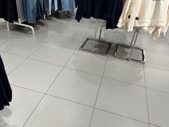 -H&M(华润万象城店)