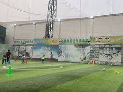 -飞梦少儿足球培训(塘桥校区)