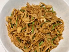 -鱼痴渔醉·食鲜集(月亮湾店)