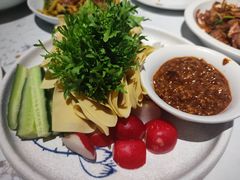 -关东小磨东北菜(漕河泾印象城店)