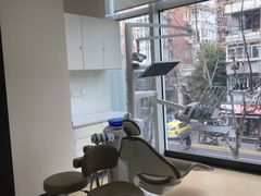 -泰康拜博口腔(松江印象城臻尔店)