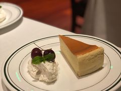 -Wolfgang’s Steakhouse 沃夫冈牛排馆(上海白玉兰广场店)