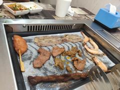 -鼎先生海鲜自助烤肉火锅(大学城店)