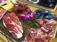 -炙忧烤肉屋(中国铁建广场店)