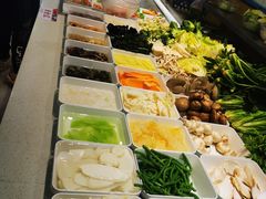 自助取餐区-天府国麻辣香锅(李沧万达店)