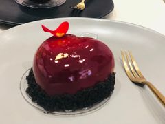 -Dulcet Cakes & Sweets