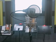 -苏州文弘音乐咖啡录音棚(东环路店)