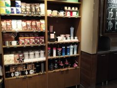 零售区-星巴克(广州中华广场B1层店)