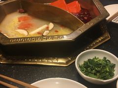 -蜀九香火锅(彩虹店)