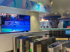 -冰纷万象滑冰场(赣州华润万象城店)