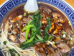-沪西老弄堂面馆(定西路店)