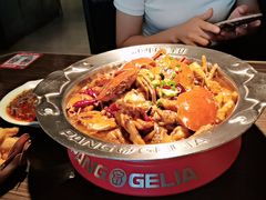 -胖哥俩肉蟹煲(上海悦荟广场店)