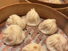 招牌蟹黄鲜肉小笼馒头-南翔馒头店(豫园店)