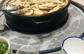 Delicious Mushroom Hot Pot (Large Pot)