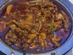 -何师傅美蛙鱼头(汉街店)