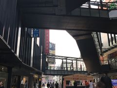 -江燕路万科里