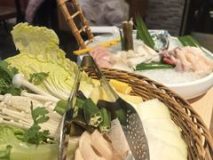 -樾餐厅泰式海鲜火锅(民歌湖店)