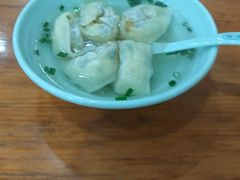 -潘国仙耳光馄饨(黄家阙路店)