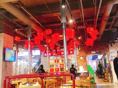 大堂-么肆烤肉·中式自助·烤肉大排档(街道口季佳PAI店)