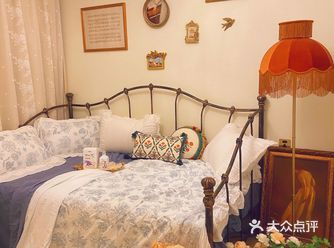 少女心满满的卧室  这间屋子只有8平米～超级mini