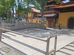 -亭林园-华藏寺