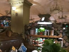 -凯撒城堡西餐厅(颐和国际店)