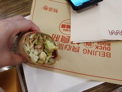 招牌烤鸭卷-特派卷·老北京烤鸭卷(合生汇购物中心店)